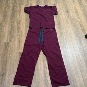 Burgundy Scrub Set with Green Tie S/M